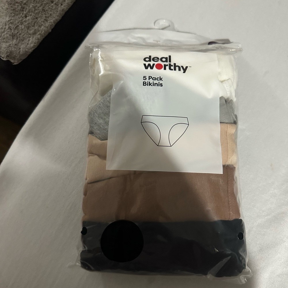 Deal worthy 5 pack bikinis